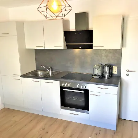 아파트 3rooms Central-modern- The Alps By Lakescape Fewos *